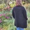 Cárdigan negro crochet