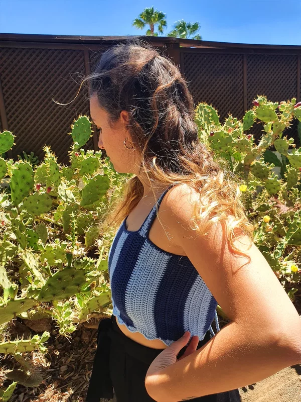 Top rayas azules